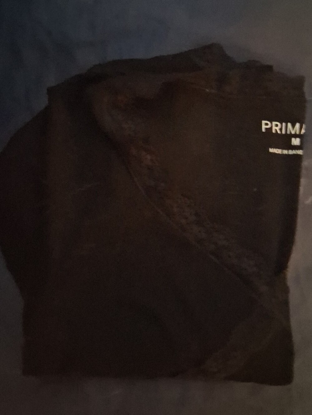 Black Criscross Shirt Cropped.